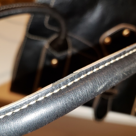Max New York Leather Handbag - Picture 4 of 7